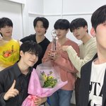 데뷔 후 1347일만에 지상파 1위한 아이돌