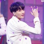 방탄 인기멤순위가 <b>뷔</b>였음? <b>정국</b> 아니였나