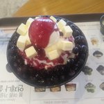 블루베리한줄과 초코장식이 빠진 <b>배곧</b>설빙