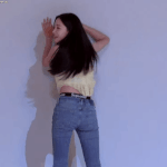 조유리가 모델<b>포즈</b>라면서 이랬는데 이게 모델<b>포즈</b>임..?