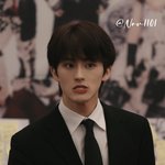 <b>마크</b> 귀엽거나 잘생긴 사진 보여주라!