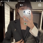 [댓글부탁해] <b>디올</b>은 왜 <b>샤넬</b>처럼 이런 미니백 안 들고댕김?