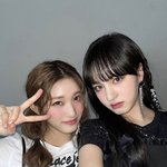 <b>리즈</b> 폼 돌아온듯