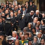 바이든, 엘리자베스 2세 장례식 지각…엄격한 규정에 한동안 입장...