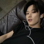 주연 이거 <b>각도</b> 신기한데 사진 개잘나옴
