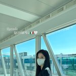 우리<b>사나</b><b>언니</b> 비행기 탔다!!!