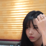 <b>채영</b> 진짜 미치게 잘생겼다.