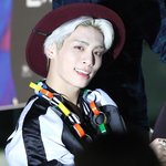 별을 쫓는 아이 영화봤는데 <b>종현이</b> 생각 많이 나더라