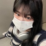 [댓글부탁해] 이 분 <b>하의</b> 뭐 입으신 걸까
