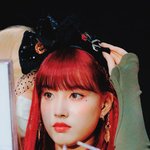 어딜가나 <b>주목</b> 받는 화려한 비주얼