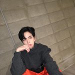 더보이즈 주연 영훈 <b>프라다</b>