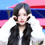 오늘자 난리난 설윤 기사사진