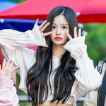 <b>설윤</b> 다 가졌네...