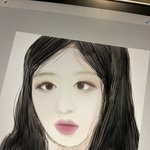 <b>설윤</b> 그려봤어~~~~