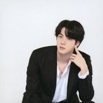 잘생긴 남자의 <b>필수</b>조건