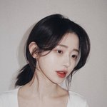 얘들아 이사람 누구임