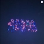 뉴진스 광안리에서 <b>드론</b>쇼 하는중 ㄷㄷ