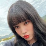 스테이씨 윤 <b>흑발</b>