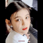 인형이 오히려 맞는 <b>여</b><b>돌</b> 비주얼