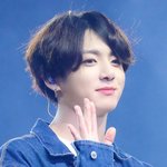 현실엔 존재하지 않을 <b>재질</b>의 남돌