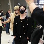 지디 방금 파리 도착했대ㅜ입국짤 떴당