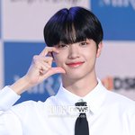 [모두드루와] 어제 쇼케이스에서 피부 상태 대박인 손<b>동표</b>