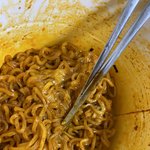 <b>불닭</b> 먹는중 아존맛