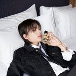 <b>현진</b> 미모 미쳤냐구