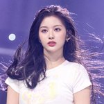<b>설윤</b> 진짜 개 예쁘다