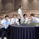 [NCT칠프] <b>말벌아저씨</b> 왤케 웃기지ㅋㅋㅋㅋㅋㅋ