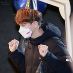 나는 <b>박찬열</b> 없이는 살 수 없다
