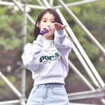 오늘 아이유 <b>공연</b> <b>모습</b>