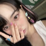 너네 김채원 <b>염색</b>한거 봤음?