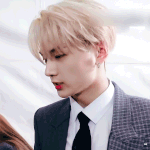 <b>종성</b>이 아재라이팅 싫어요오오잇