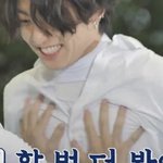 <b>내</b> <b>폰</b> 배경화면 이거임