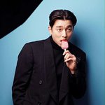 남다른 핏의 <b>소유자</b>, 공유 vs 이동욱
