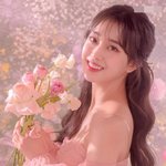 스테이씨 광고짤 <b>색감</b>이 너무 이쁘지 않냐