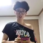 아 배부르고 등 따시니까