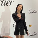 지수 <b>청담</b> 까르띠에 행사 사진 떴음