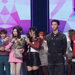 와 쟈니 얼굴 진짜작다