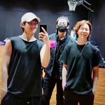 [군대] 웃긴게 이중에 김태형이 <b>제일</b> 짧아보임