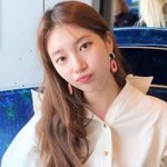 <b>배수지</b> 왜케 예뻐..