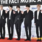 [TXT] 기사사진이 어떻게 <b>이럼</b>