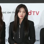 난 안유진같은 얼굴이 취향인가봐.
