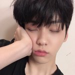 아 마스크에 화장 묻는 거