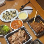 <b>족발</b> 먹었당