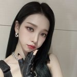 풀<b>네임</b> 카리나 언니