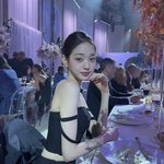 근데 장원영 <b>뽀샵</b>하는거임?