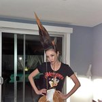 <b>돌판</b> <b>역사상</b> 가장 파격적인 헤어스타일의 주인공