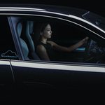 제니가 디자인한 <b>포르쉐</b> 모델 뜸